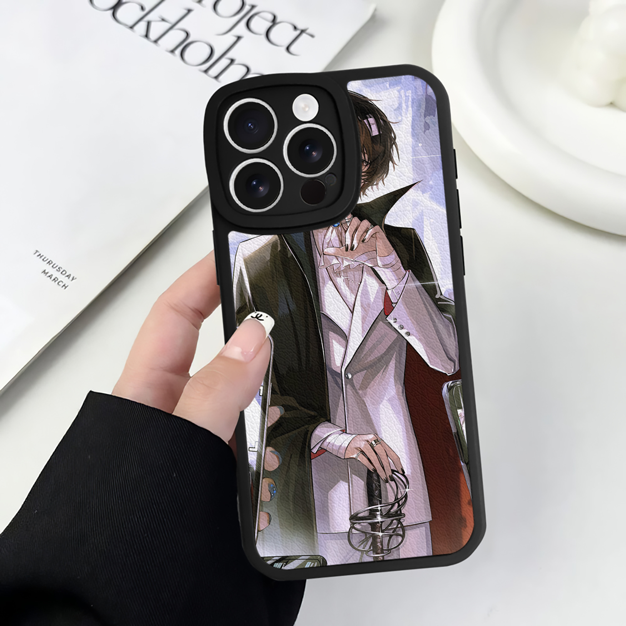 （画像用） 文豪ストレイドッグス Bungo Stray Dogs 【iPhone 16シリーズ対応】シリコンスマホケース（レザー調） 材質：シリコン